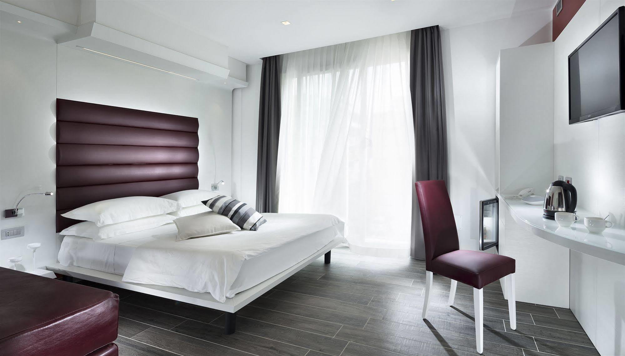 Milano Resort Bellaria-Igea Marina Exterior photo